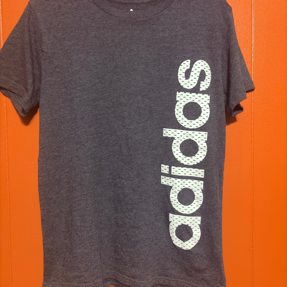 adidas Men's Grey Heather Crewneck T-Shirt with Logo